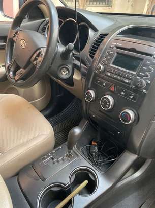 Kia Sorento image 3