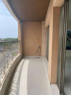 Appartement F4 à louer boulevard cheikh anta diop image 12