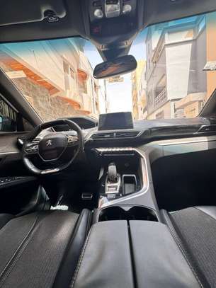 Peugeot 3008 Anne 2017 image 3