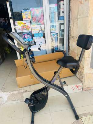 Vélo d'Appartement 2 en 1 - Slim Cycle image 2