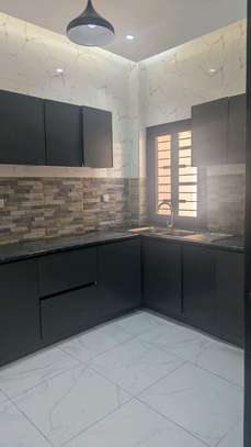 À louer, appartement rez-de-chaussée image 12