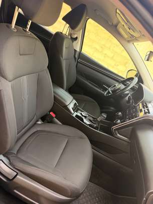 HYUNDAI TUCSON 2022 image 13