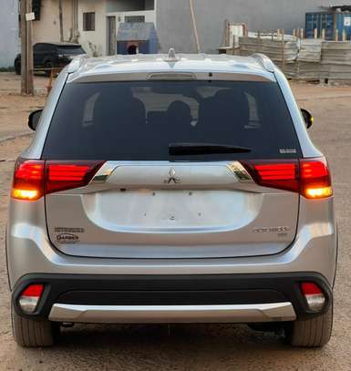 Mitsubishi  Outlander sport  Année : 2019 image 4