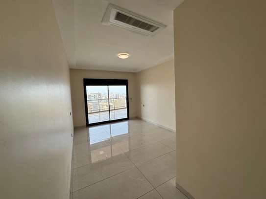 APPARTEMENT F5 - POINT E image 14
