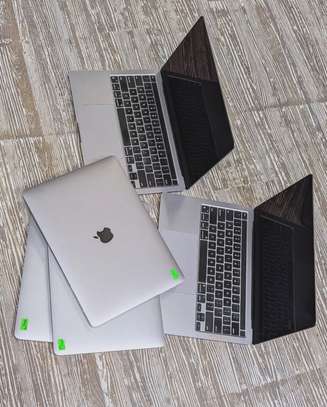 MacBook Pro M1 13-inch image 2
