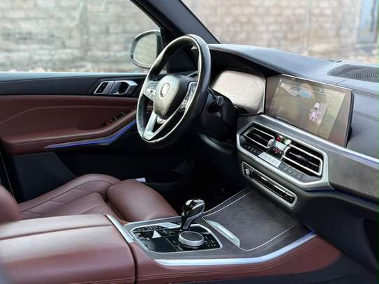 BMW X5 2023 image 9