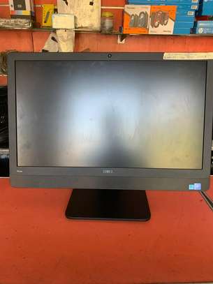 Dell Wyse 5470 ALL IN ONE.24 POUCES FHD image 2