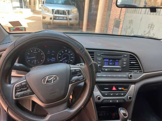 HYUNDAI ELANTRA 2018 image 4