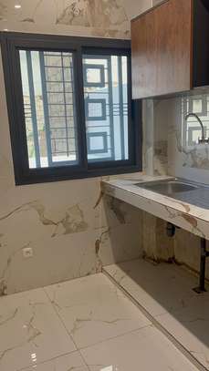 Studios neufs a louer a Guediaway ( Dalal Diam) image 11