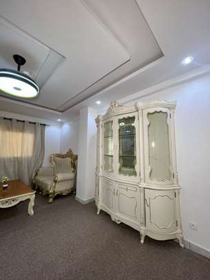 Suite Royale F4 au Point E image 7