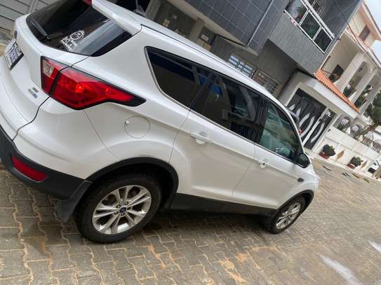 Ford Escape 2019 image 8