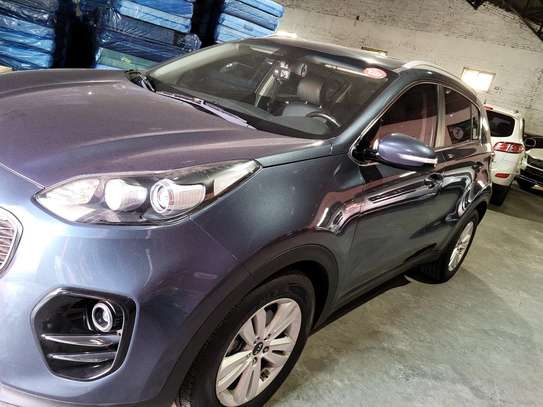 Kia sportage 2018 image 2