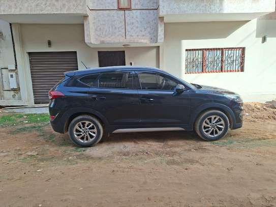 HYUNDAI TUCSON 2018 image 3