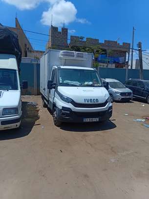 Iveco Daily frigo à vendre image 2