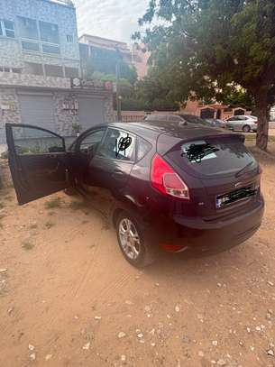 Ford fiesta 2014 image 8