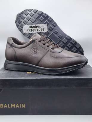 Balmain Chaussures Bleu Marine Antidérapantes Élégantes image 3