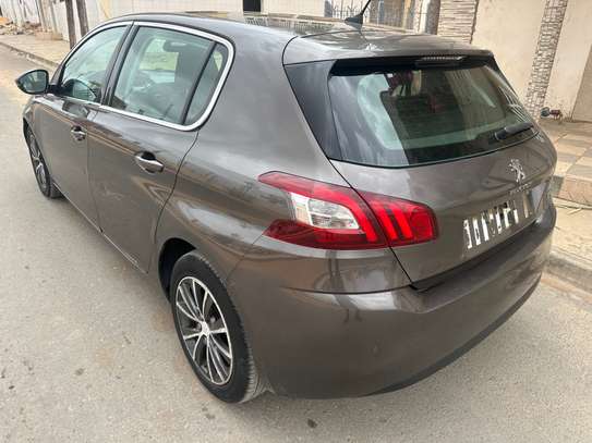 Peugeot 308 t9 image 4