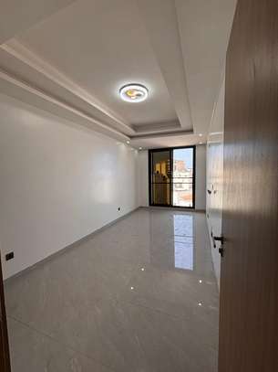 APPARTEMENT image 14