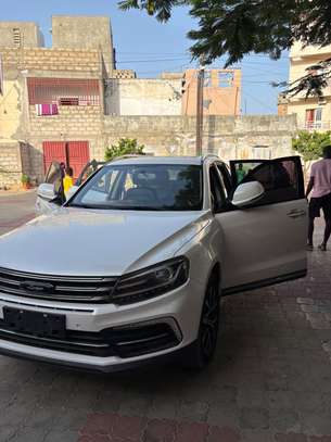 ZOTYE 2018 FULL OPTIONS — TOIT PANORAMIQUE image 6