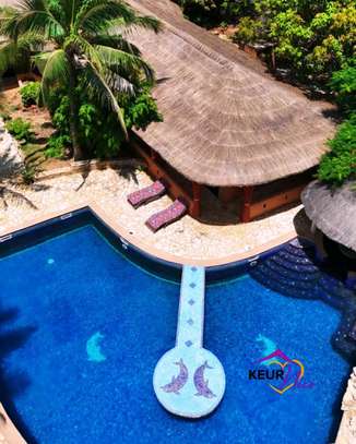 Domaine afro contemporain à vendre à Saly image 3