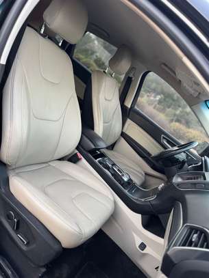 Ford Edge Titanium 2019 4 cylindres 2.0L image 8