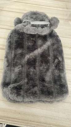 Bouillotte avec housse en peluche douce – 2 litres image 8