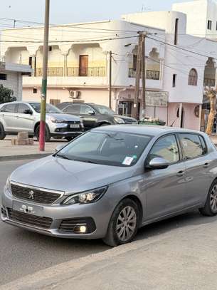 Peugeot 308 image 2