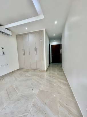 Appartement F4 neuf à louer à Mermoz image 6