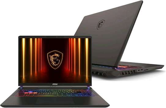 MSI Vector RTX 4090 image 4