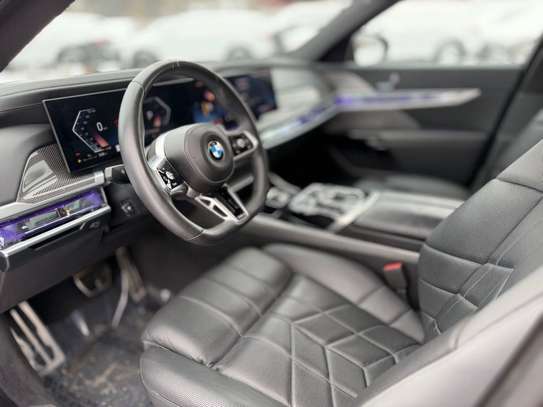 BMW Série 7 2023 image 8