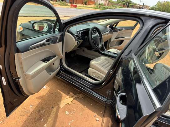Ford Fusion HYBRID image 8