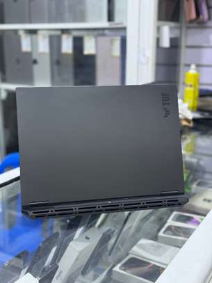 ASUS TUF GAMING RTX5050 image 15