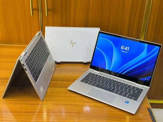 Elitebook 830x360 g8 i5 image 3