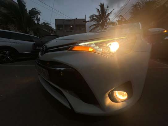 TOYOTA AVENSIS 2017 image 12