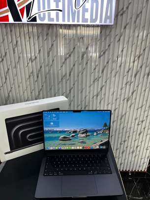 14” M5PRO 24/2TERA image 7