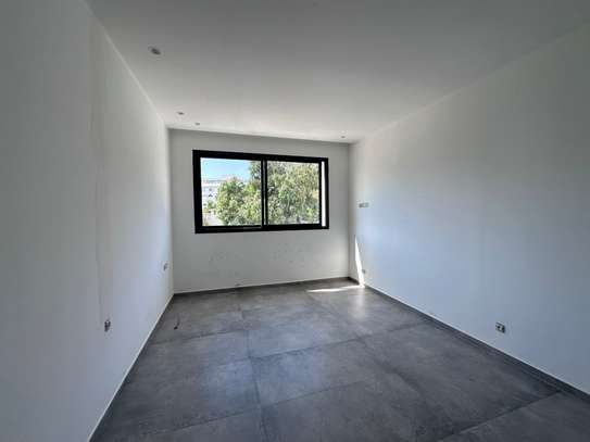 APPARTEMENT F4 DE HAUTE STANDING A FANN RÉSIDENCE image 6