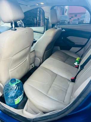 Ford Focus 2012 image 7