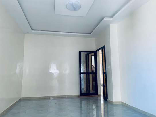 Immeuble R+4 à Keur Yoff. A côté des Résidences Ataya image 6
