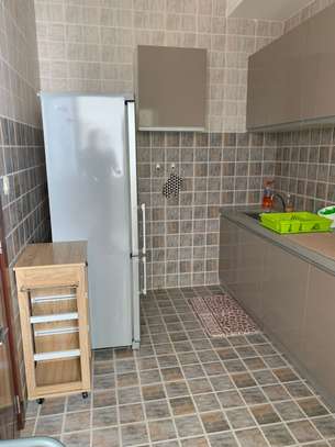 Bel appart 3 ch Salon meublé climatisé a Ngor Almadies image 9