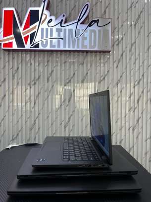 Dell 7330 I7 image 4