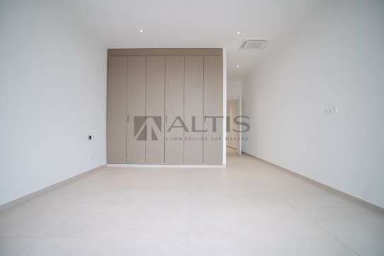 APPARTEMENT F4 DE PRESTIGE– FANN RÉSIDENCE image 3