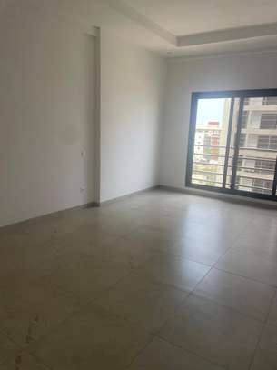 Appartement neuf à louer Point E image 15