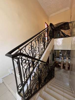 villa image 9