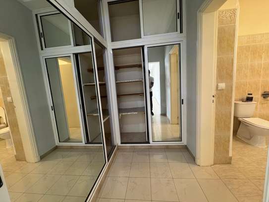 Maison à louer aux Almadie en face casino City sport image 7