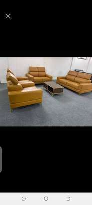 Salon de 7 places image 3