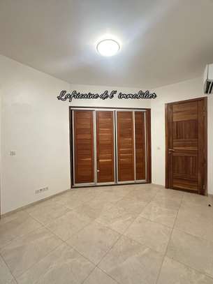 Appartement F4 à louer à Virage image 14