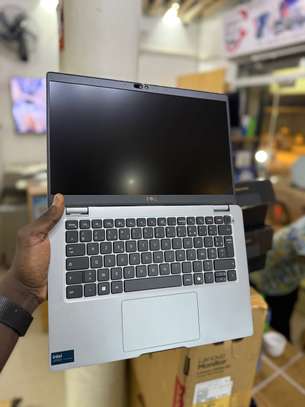 Dell Latitude 5350  ( 2025 ) Ultra 5  / 16Gb / 256 SSD image 2