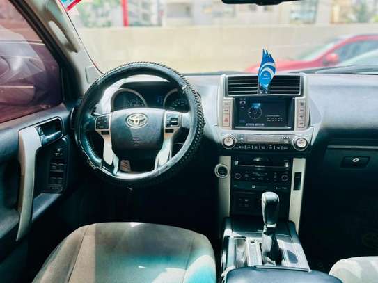 Toyota Land Cruiser Prado 60th image 9