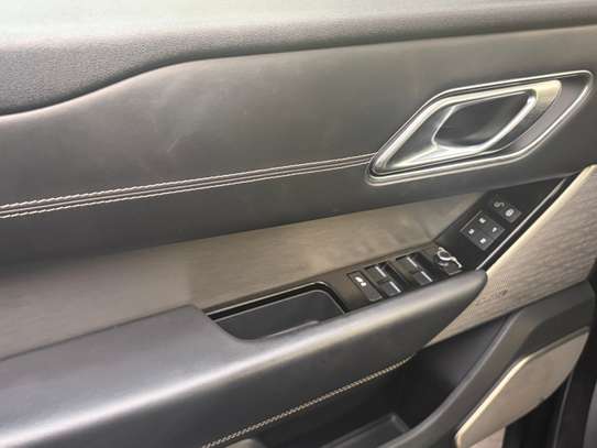 Range Rover Velar 2018 SUV noir premium image 9