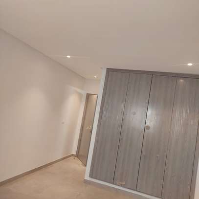 APPARTEMENT F4 A VENDRE ALMADIES image 2